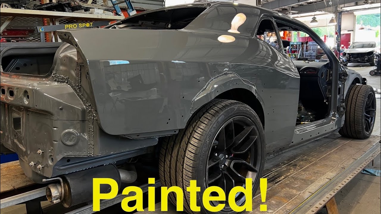 Rebuilding A Wrecked 2018 Dodge Challenger Hellcat - Part 8