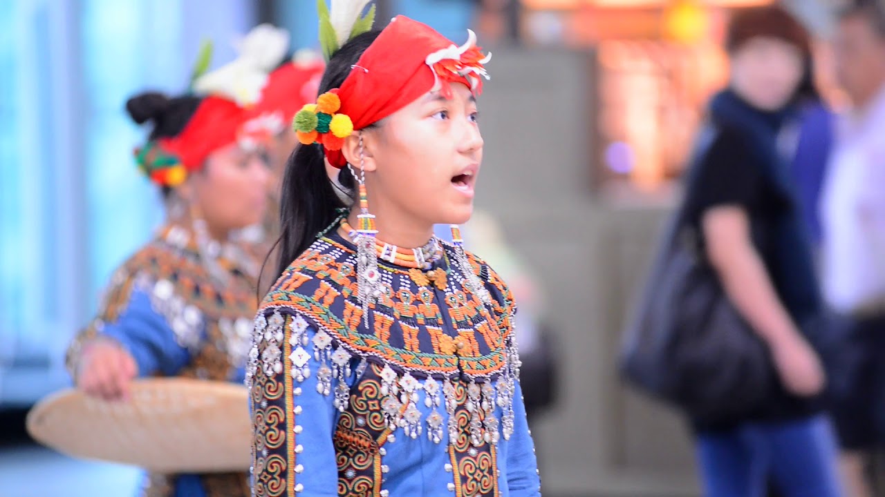 屏東縣青葉國小合唱團-左營高鐵快閃合唱