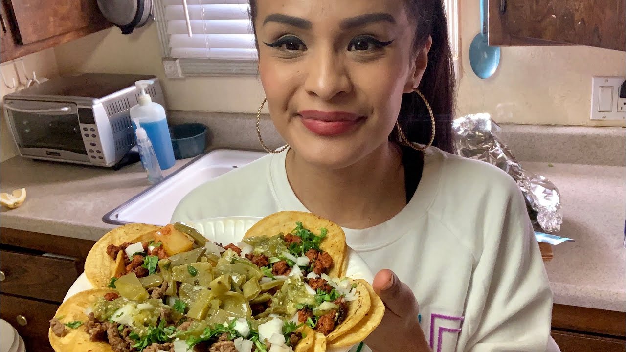 Recipe for tacos del pastor and asada with cacti (nopales