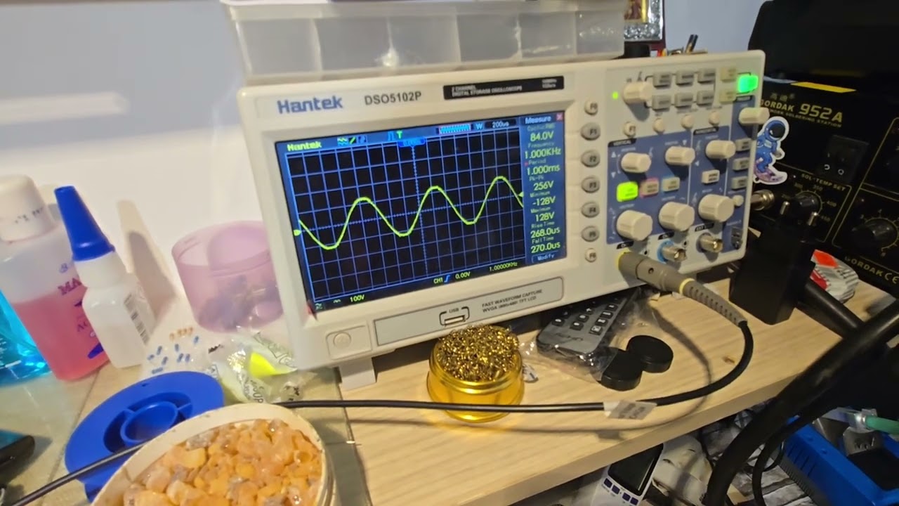 Teste Putere Activ Mixer Behringer PMP4000