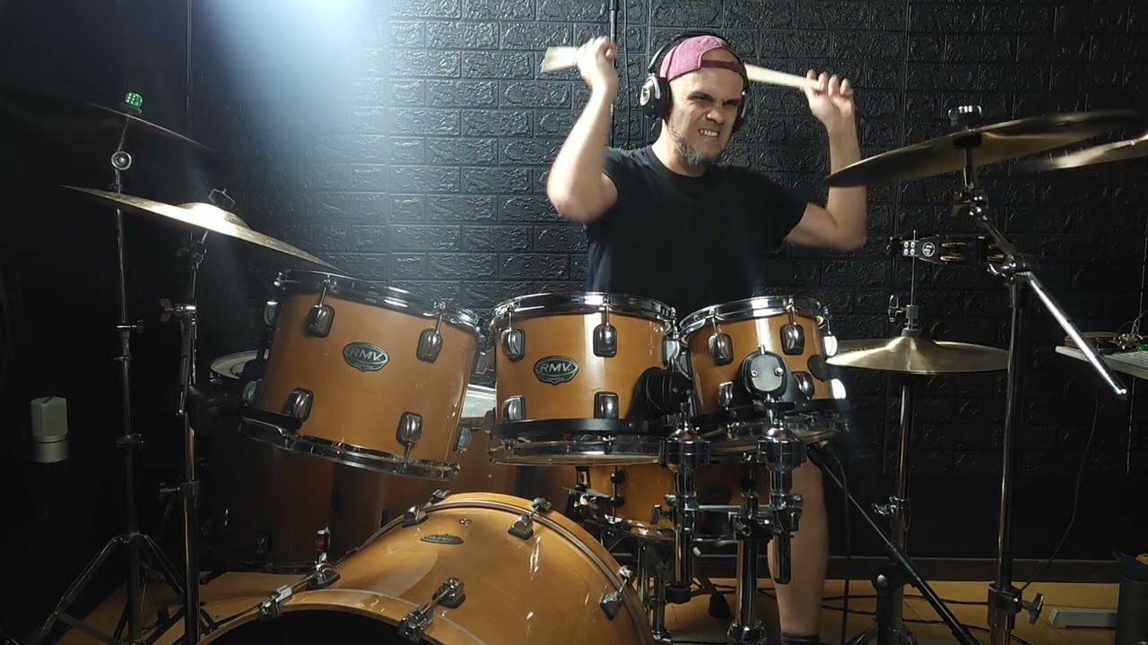 They don't Care About Us - Michael Jackson - Versão Saliva - Drum Cover Carlos Groove
