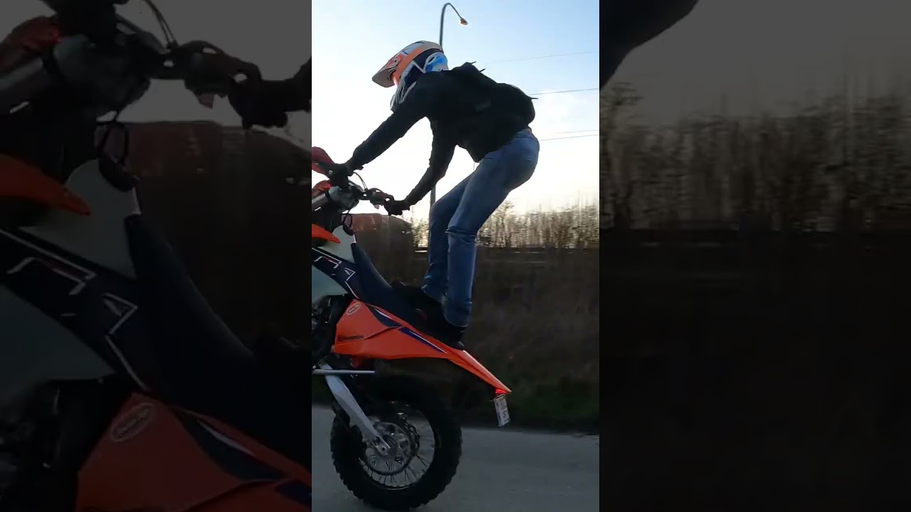 Ktm exc-f 350 raw clips  Wheeling.                   #ktm #bikelife #crossbitume #wheelie #wheeling