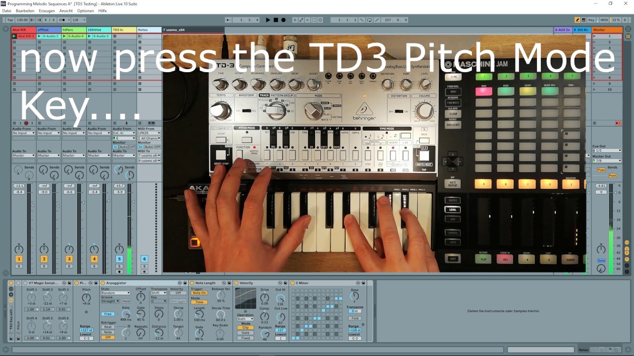 Behringer TD-3 creating melodic patterns with Ableton Scale and arp