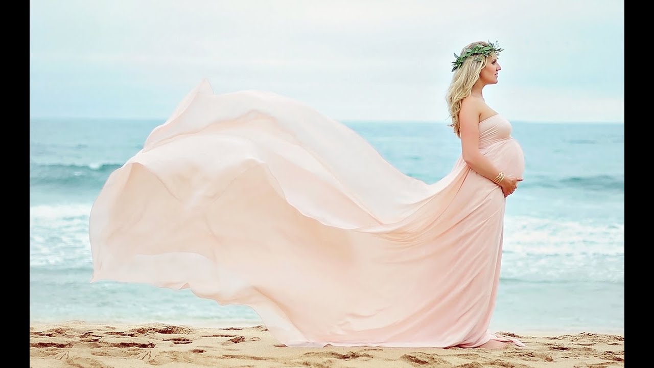MOST CREATIVE MATERNITY SHOOT