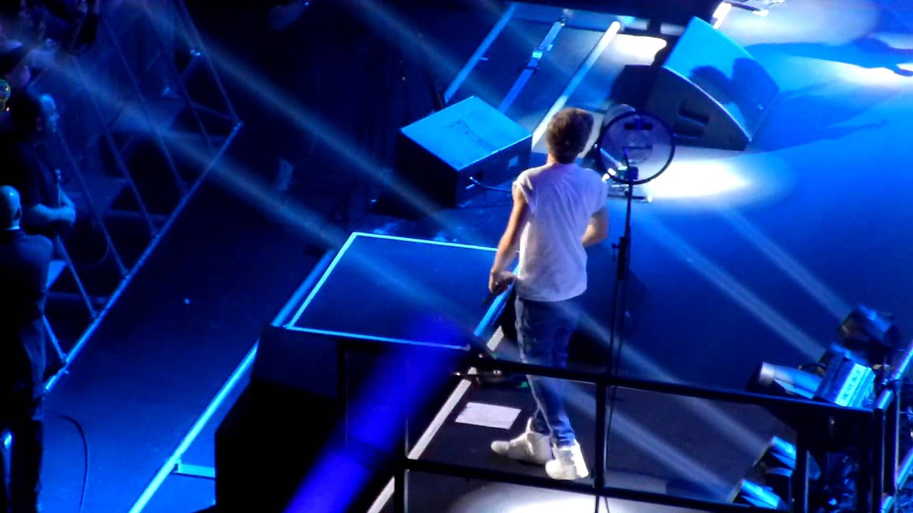 One Direction - MSG - 12/3/12 - LWWY/Tell Me A Lie/Everything About You