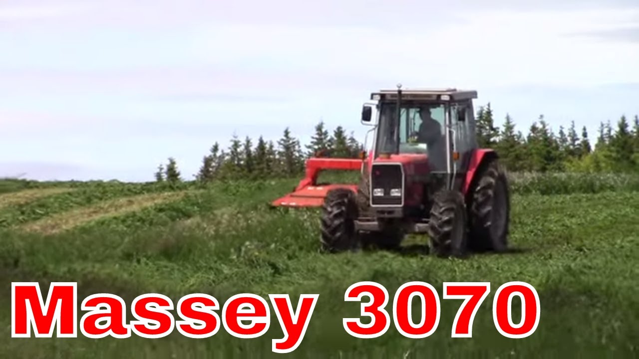 Massey Ferguson 3070 w/ Kuhn Mower