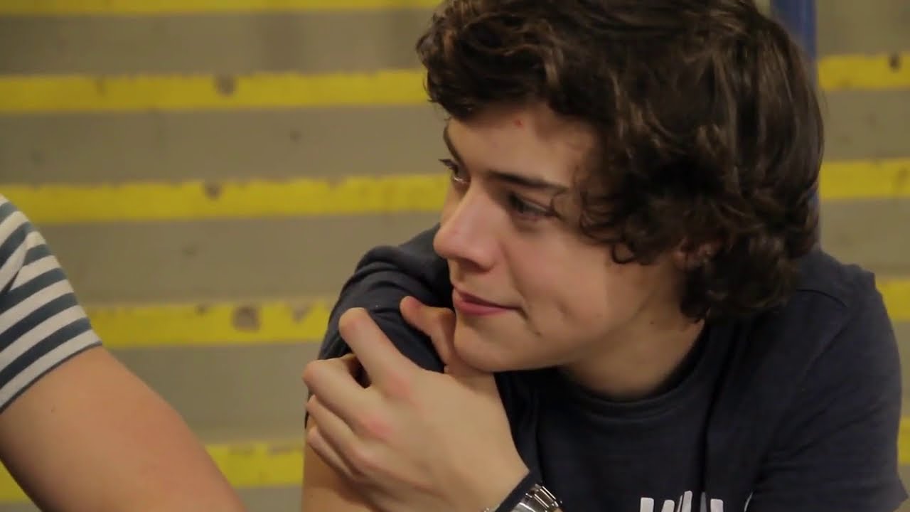 Larry Stylinson - 18