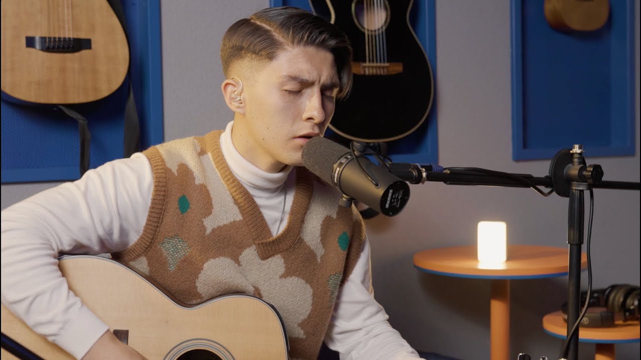 Alex Ponce - Fuiste Acoustic // The Blue Lounge Sessions