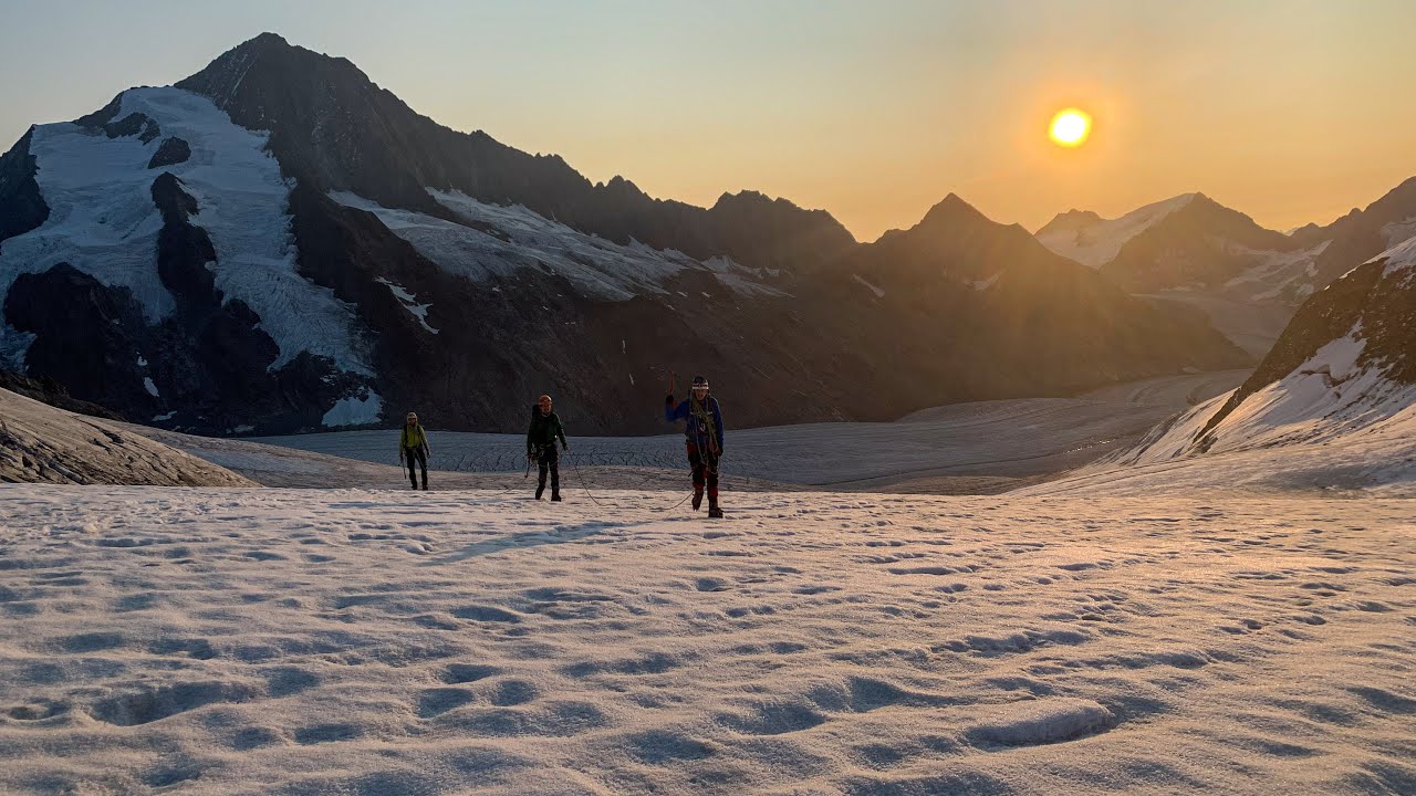 Finsteraarhorn (4274m)