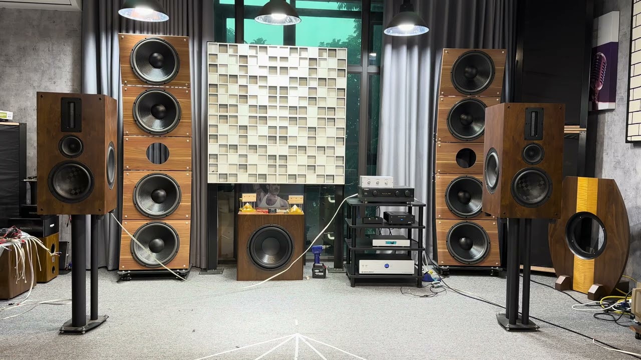 Clip test bookshelf 3way bass Satori WO24TX-8, mid Satori MR13P-8 , tép Aurum Cantus G1