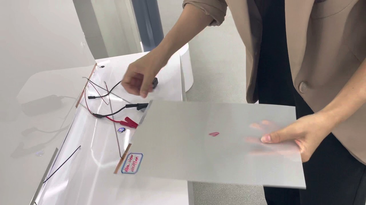 How to test the Oster smart film sample?
