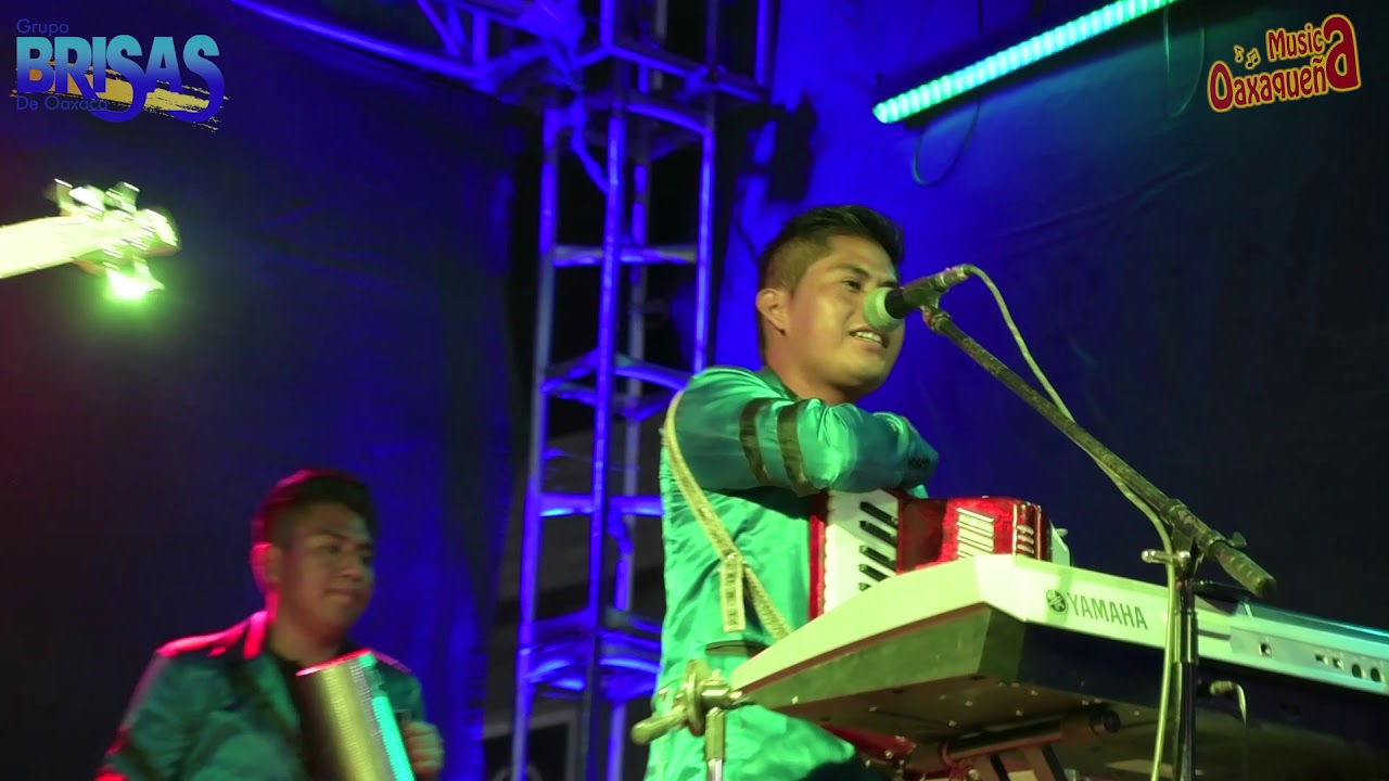 Grupo Brisas de Oaxaca en vivo | Popurrí Charangas en vivo desde San Pablo Guilá
