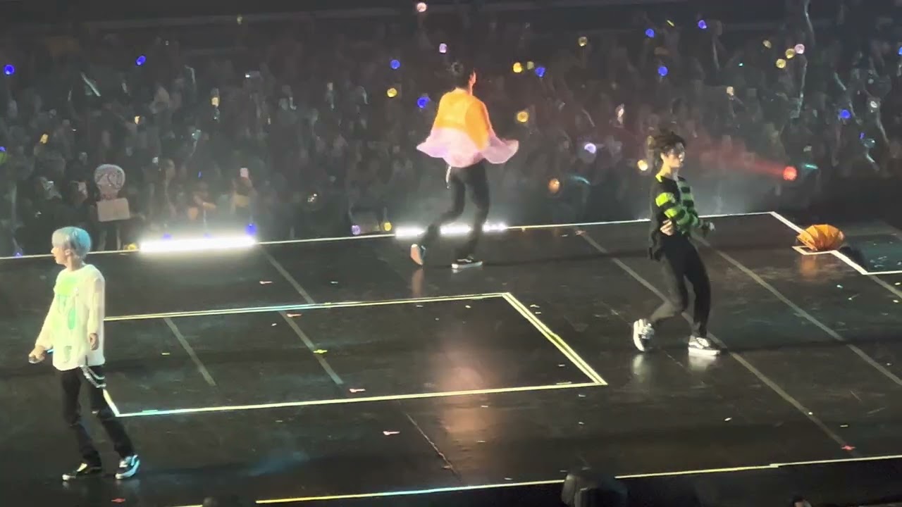 [TXT] LO$ER= LO♡ ER - Live In Singapore “ACT:SWEET MIRAGE”