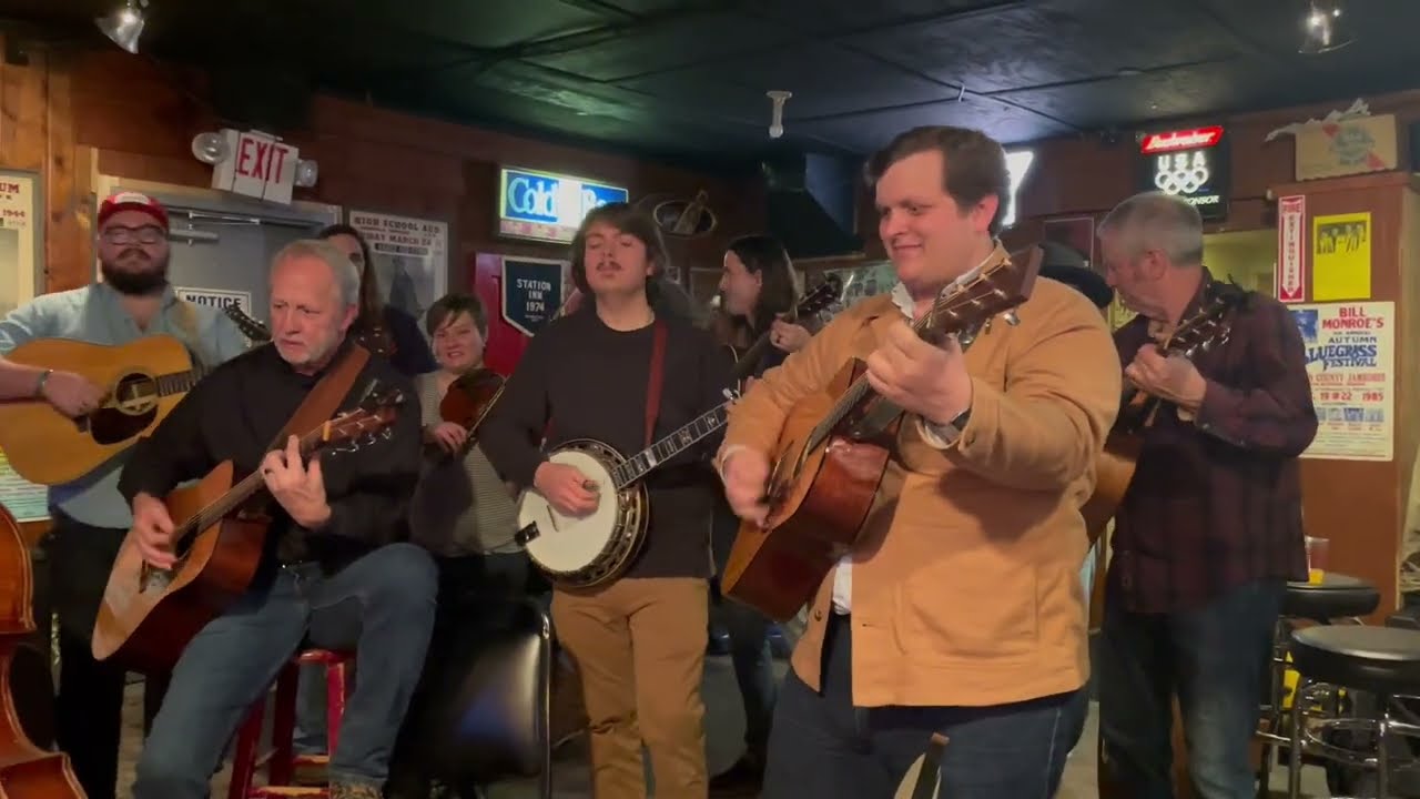 Bluegrass Jam at the Station Inn in Nashville: Sitting on Top of the World—Landon Rowe
