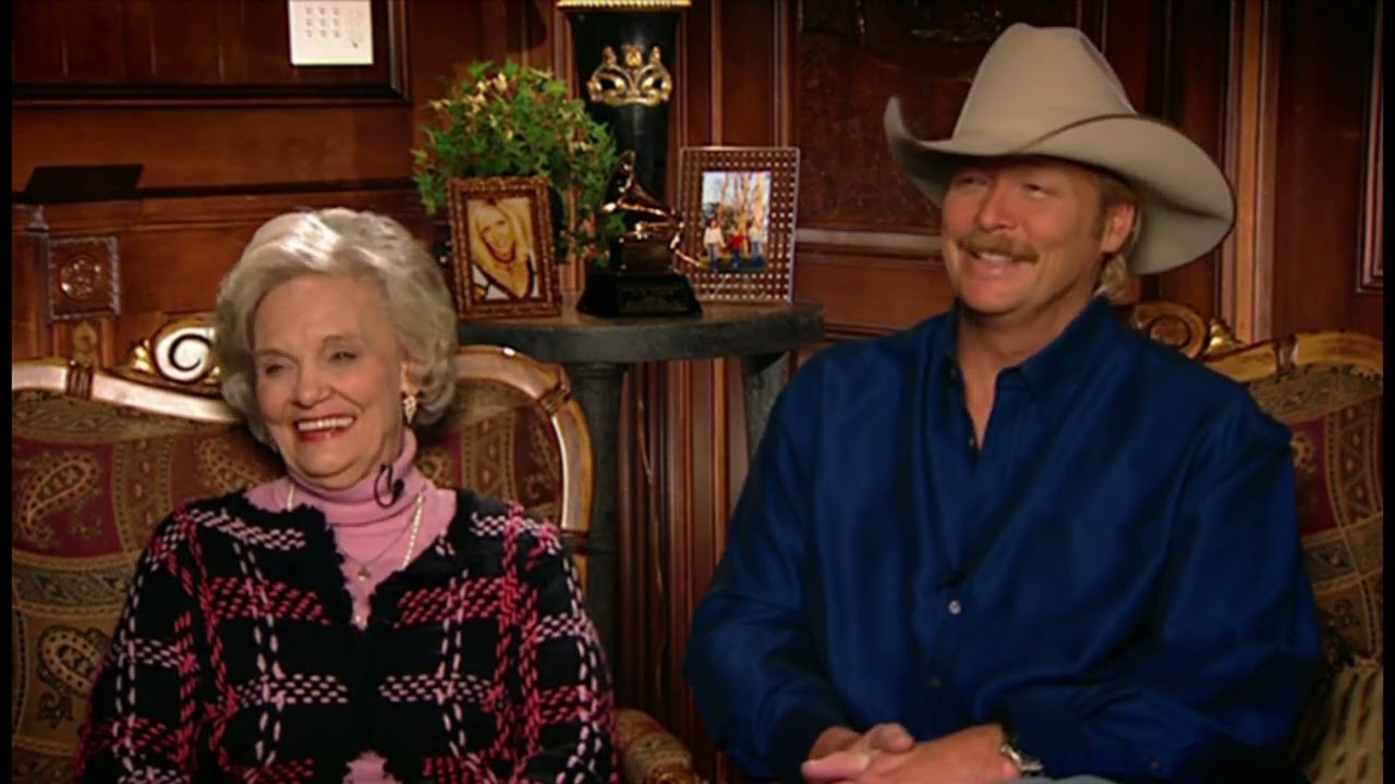Alan Jackson and his family  talk about the inspiration behind Alan's first gospel album.