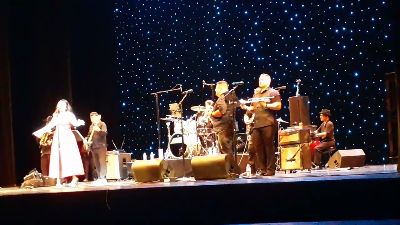 ISABEL MARIE @MILLER OUTDOOR THEATER 46TH FESTIVAL CHICANO PART 2