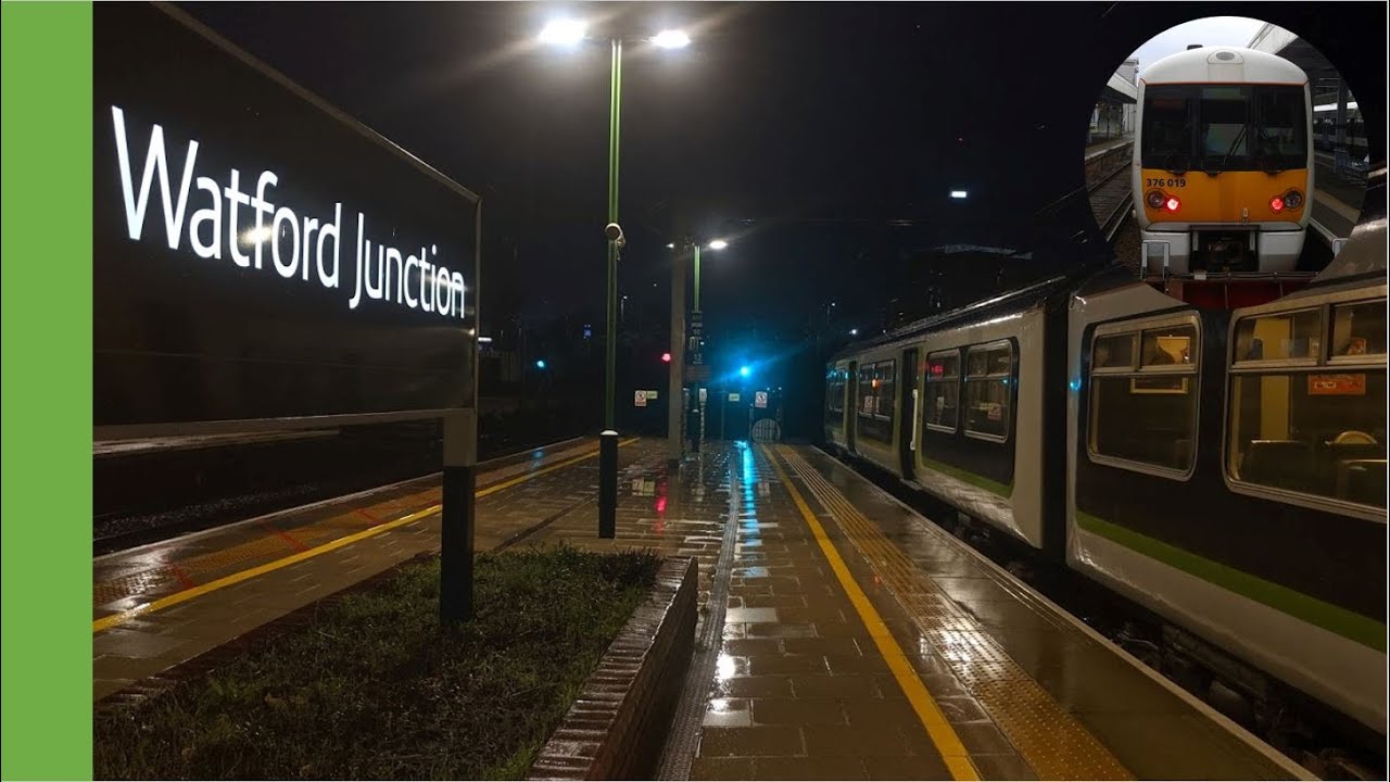 12 car Class 319 departs Watford Junction