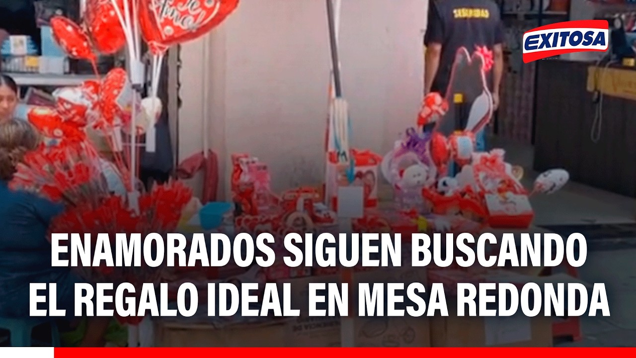 🔴🔵 Enamorados siguen buscando el regalo ideal en Mesa Redonda para sorprender a sus parejas