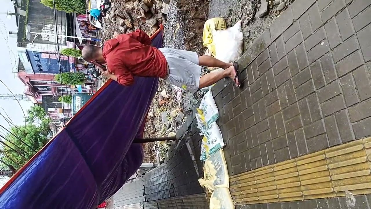 pokhara ko mutu mahendra pool khatarama!