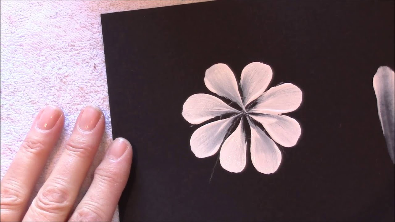 How to paint a daisy