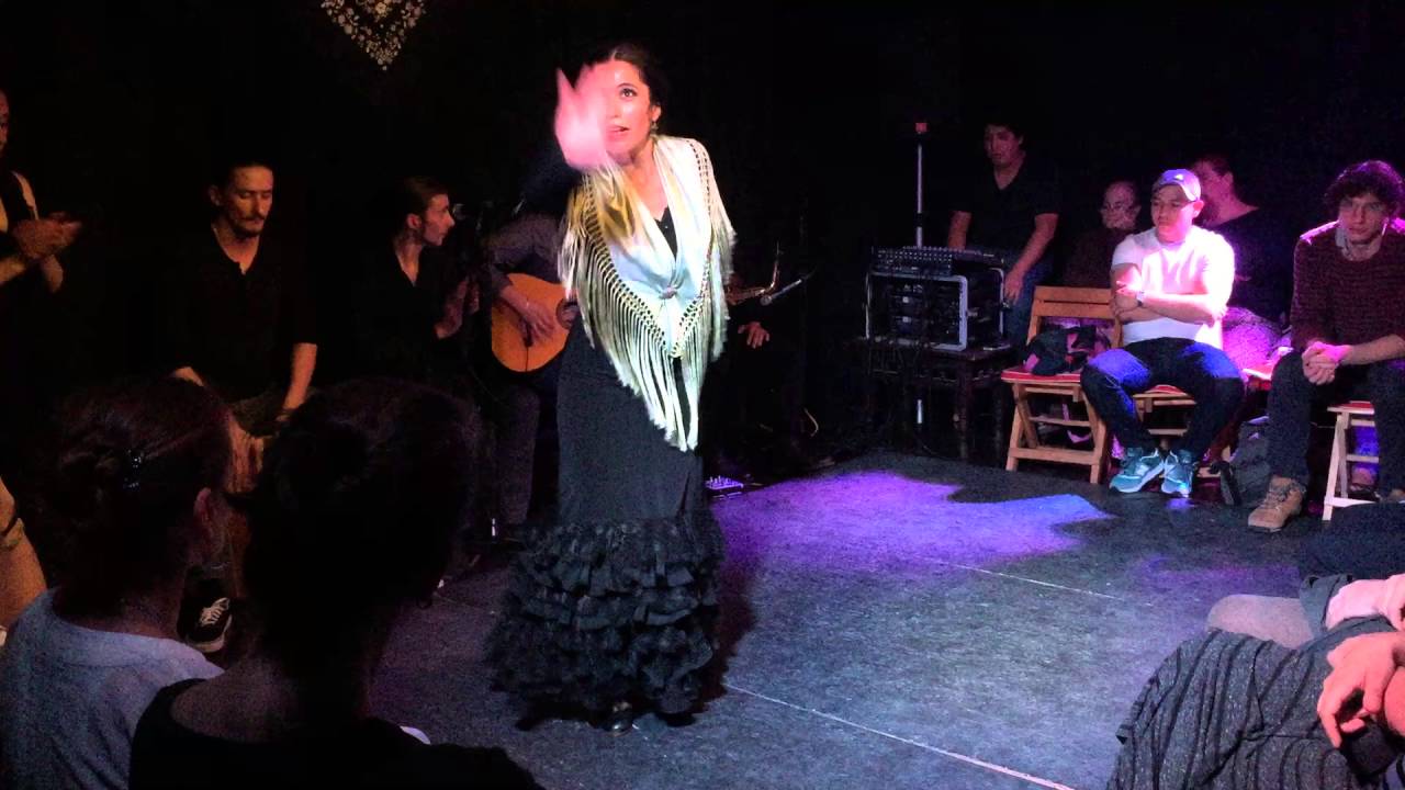 Alejandra Águila por seguiriya en Hojas de Té