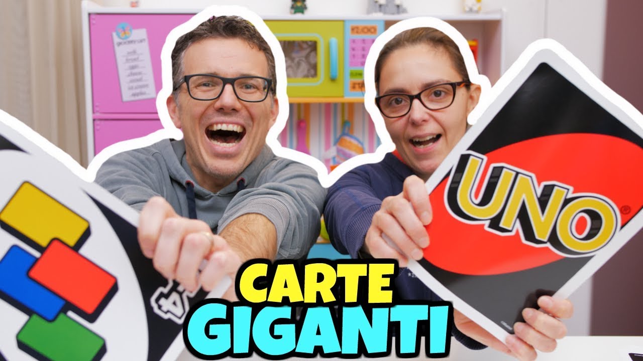 Giant UNO CHALLENGE: sfida con le CARTE GIGANTI