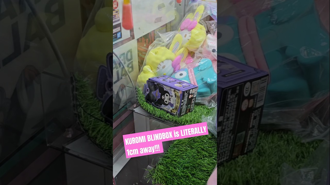 WINNING a Kuromi Blind Box from a Claw Machine in Singapore! #clawmachine #sanrio #kuromi #singapore