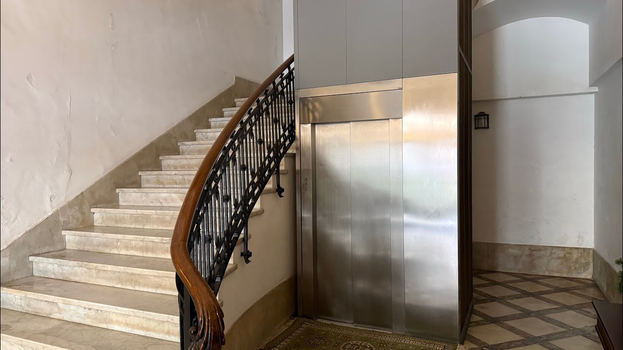 Rigonza S.A. Hydraulikaufzug (Palma) Passeig del Born 16 