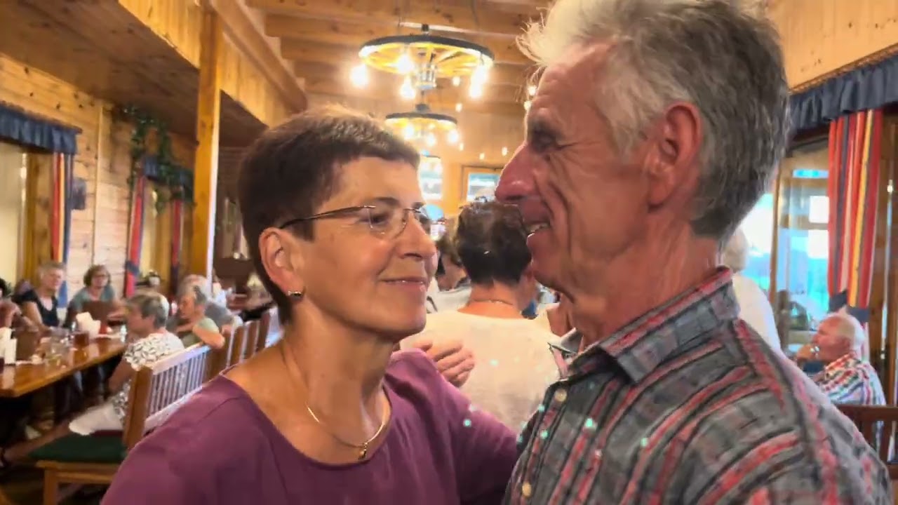 Sänger  u.  Musikantenstammtisch  beim Buschenschank Friedl —  Teil 3