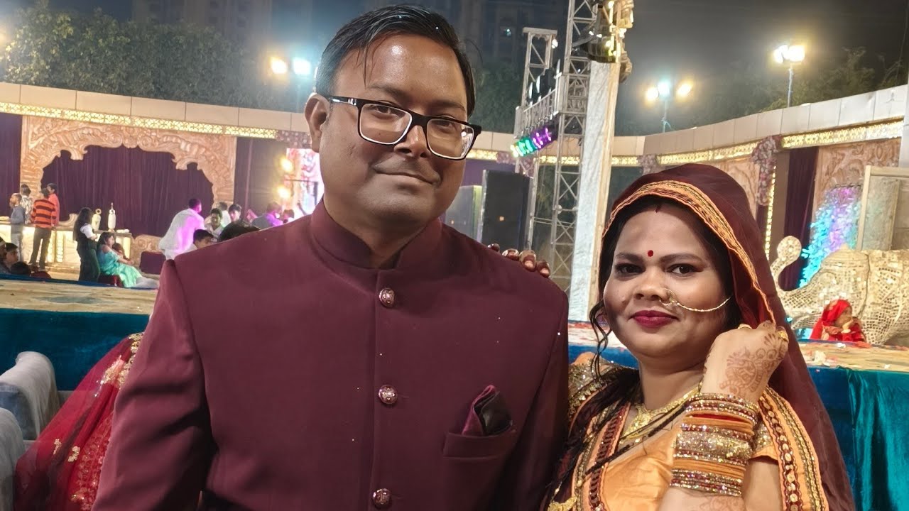 ye kya likha hua hai iska jawab comment me batao