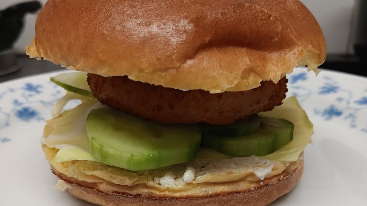 VEG Burger 🍔 | Homemade | By Bhaveeni Pema's Kitchen