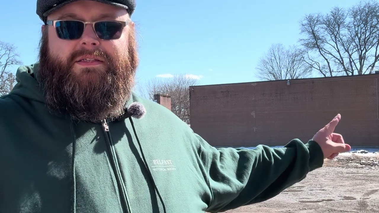 Walking Tour of Belfast