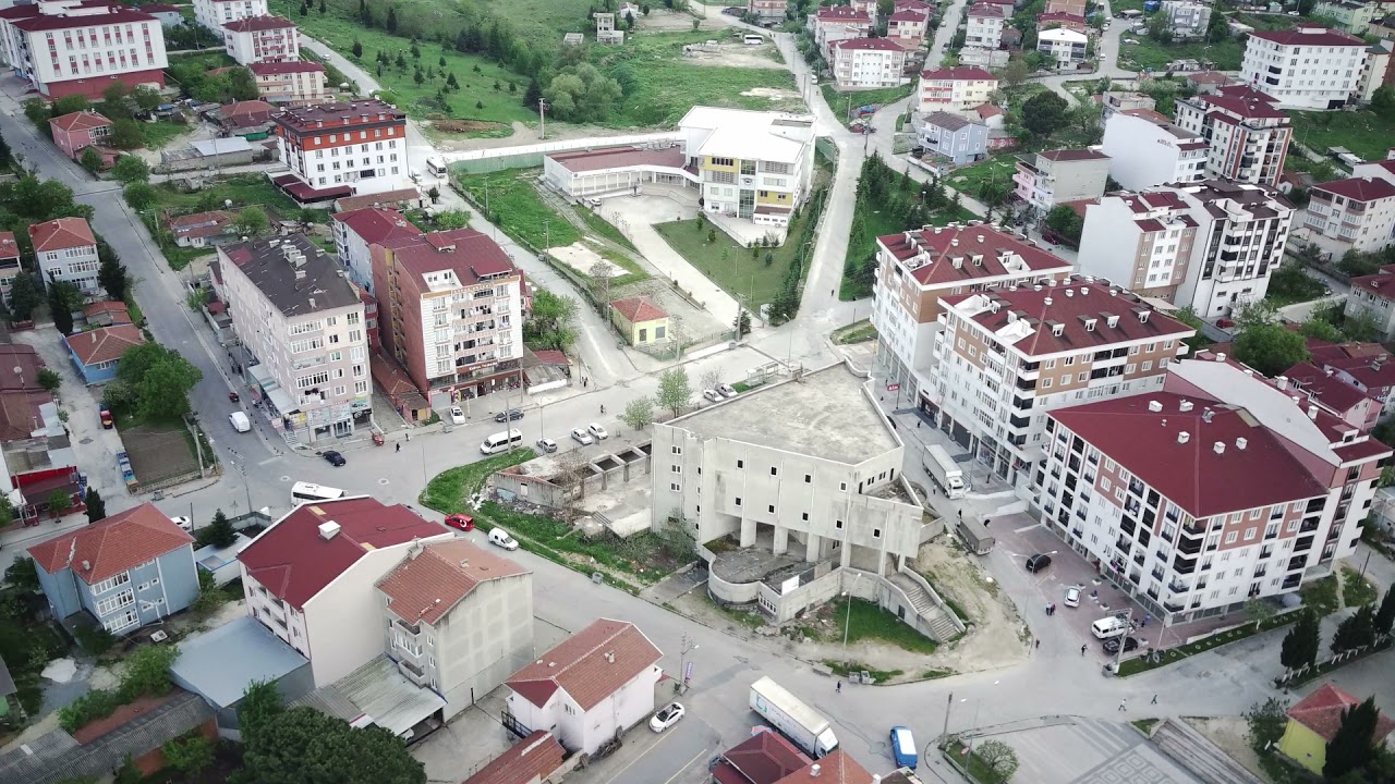 VELİKÖY SOKAKLARI