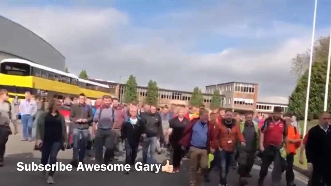 WRIGHTBUS workers leaving site for last time