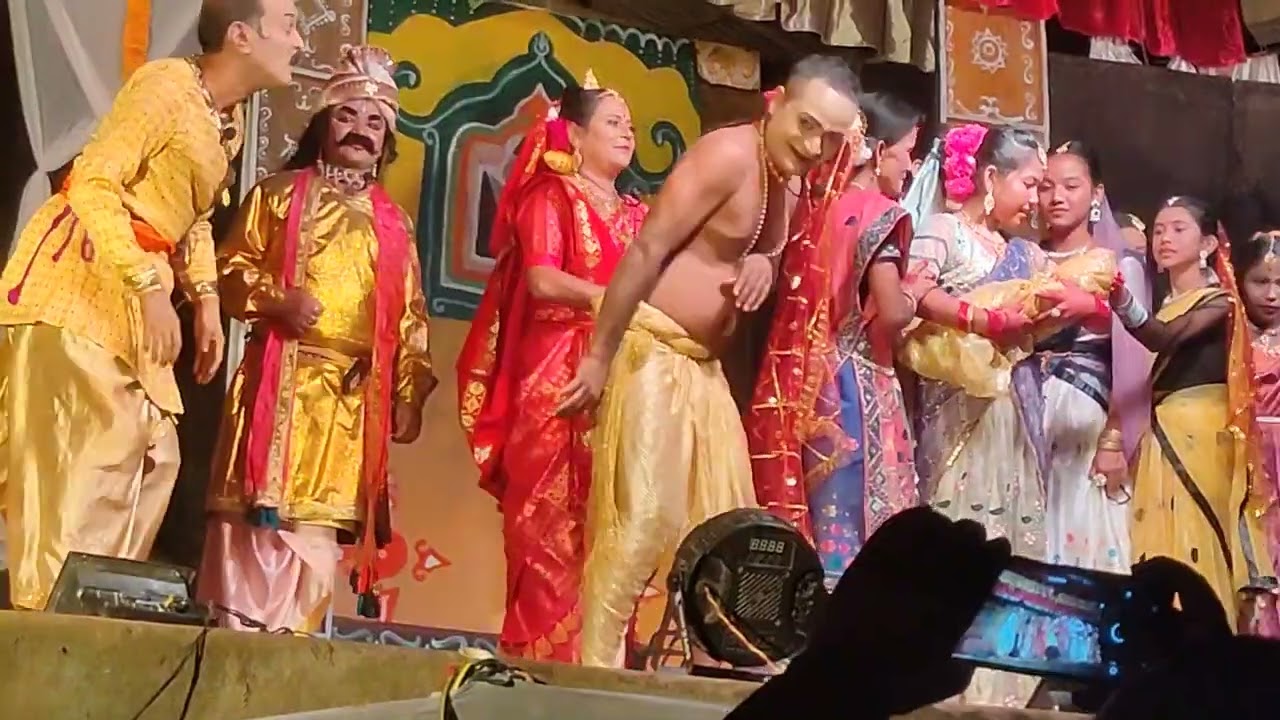 ৰামধনৰ সুন্দৰ অভিনয়,
