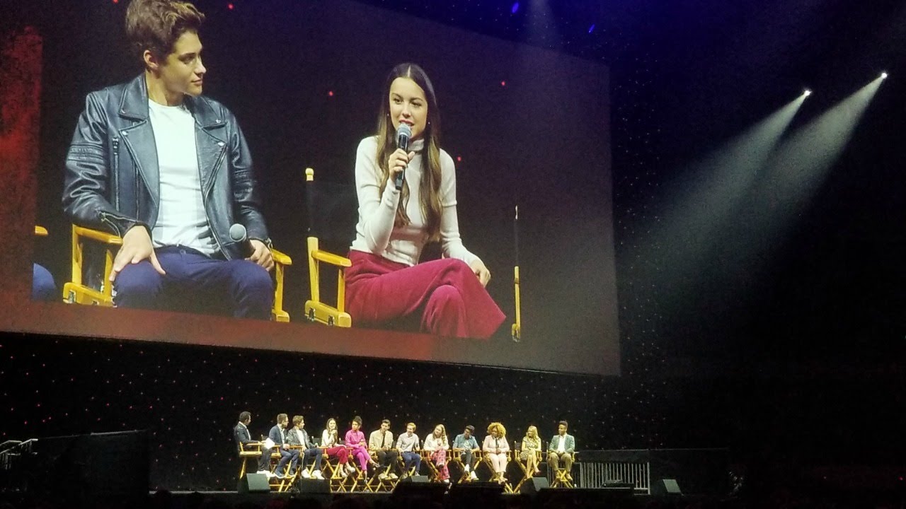 Панельная дискуссия #D23Expo с актерами сериала «High School Musical: The Musical: The Series» + ...