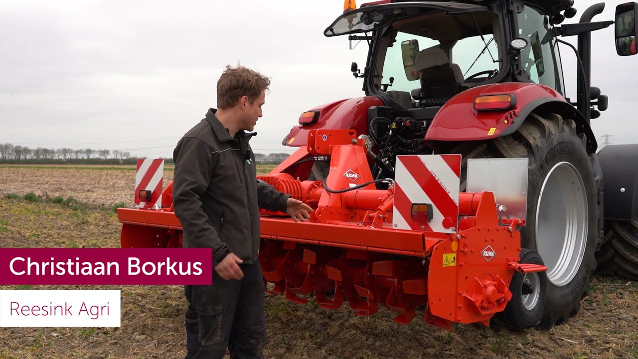 Demonstratie NKG Kuhn biomulch    (Leve(n)de Bodem Brabant)