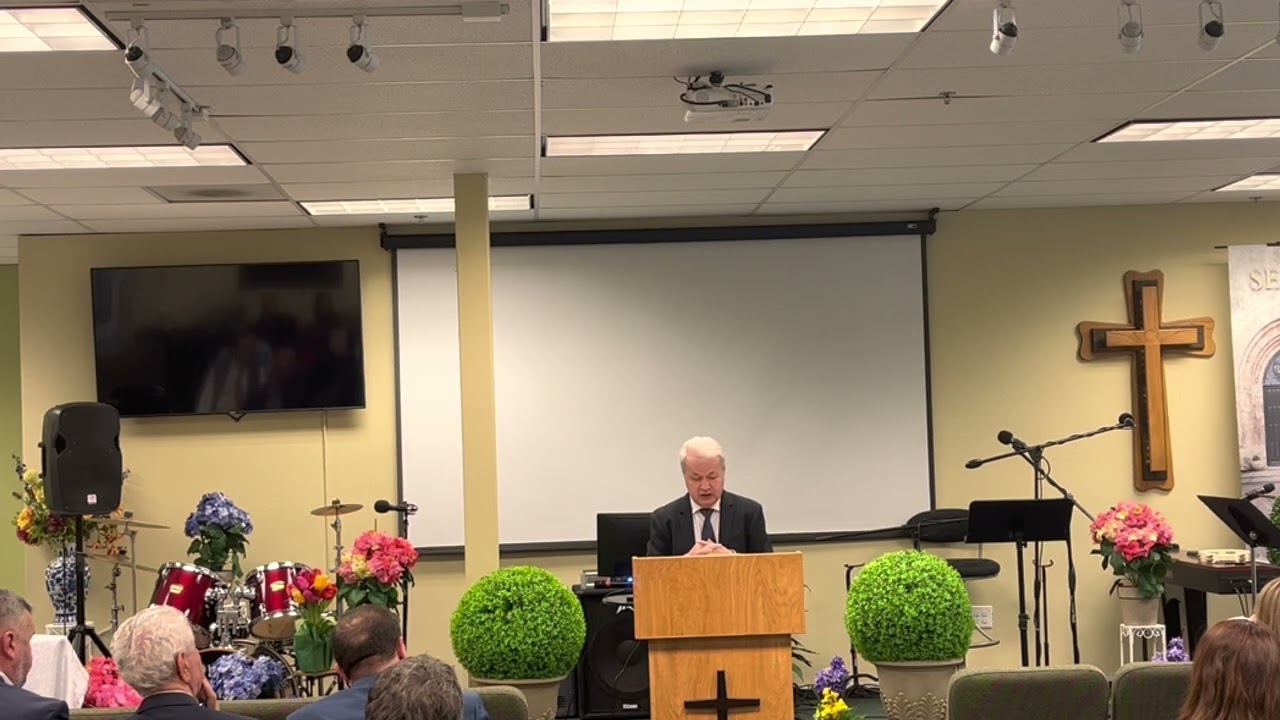 Pastor Daniel Cazan