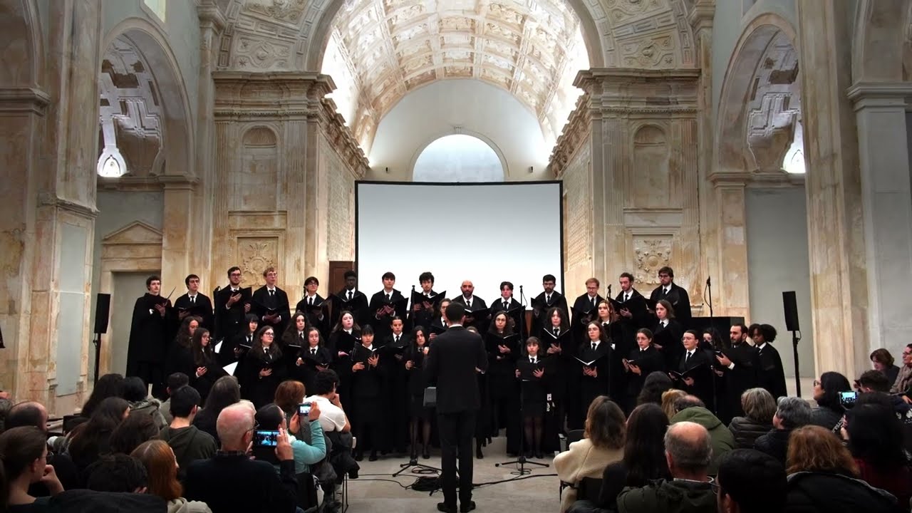 Coro Misto da UC - Deitados (XV EICU)