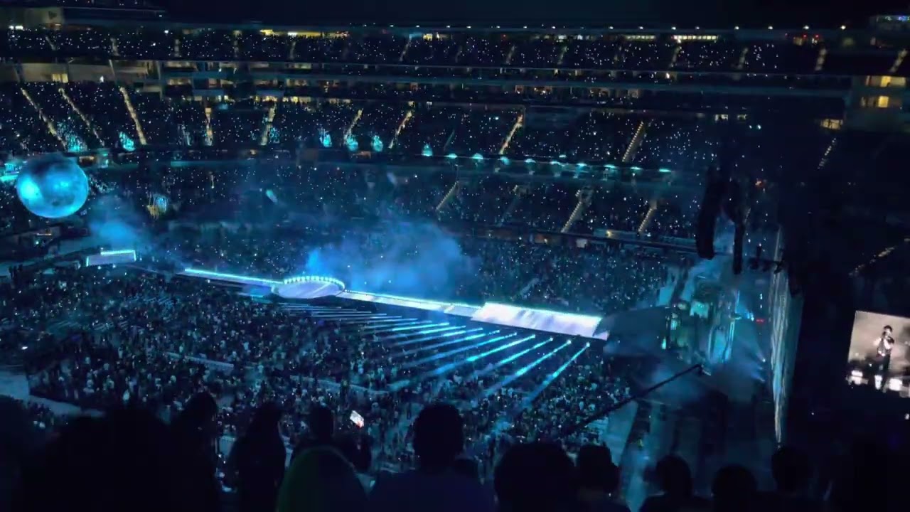 less than zero - the weeknd live at sofi stadium night one 9/2/2022