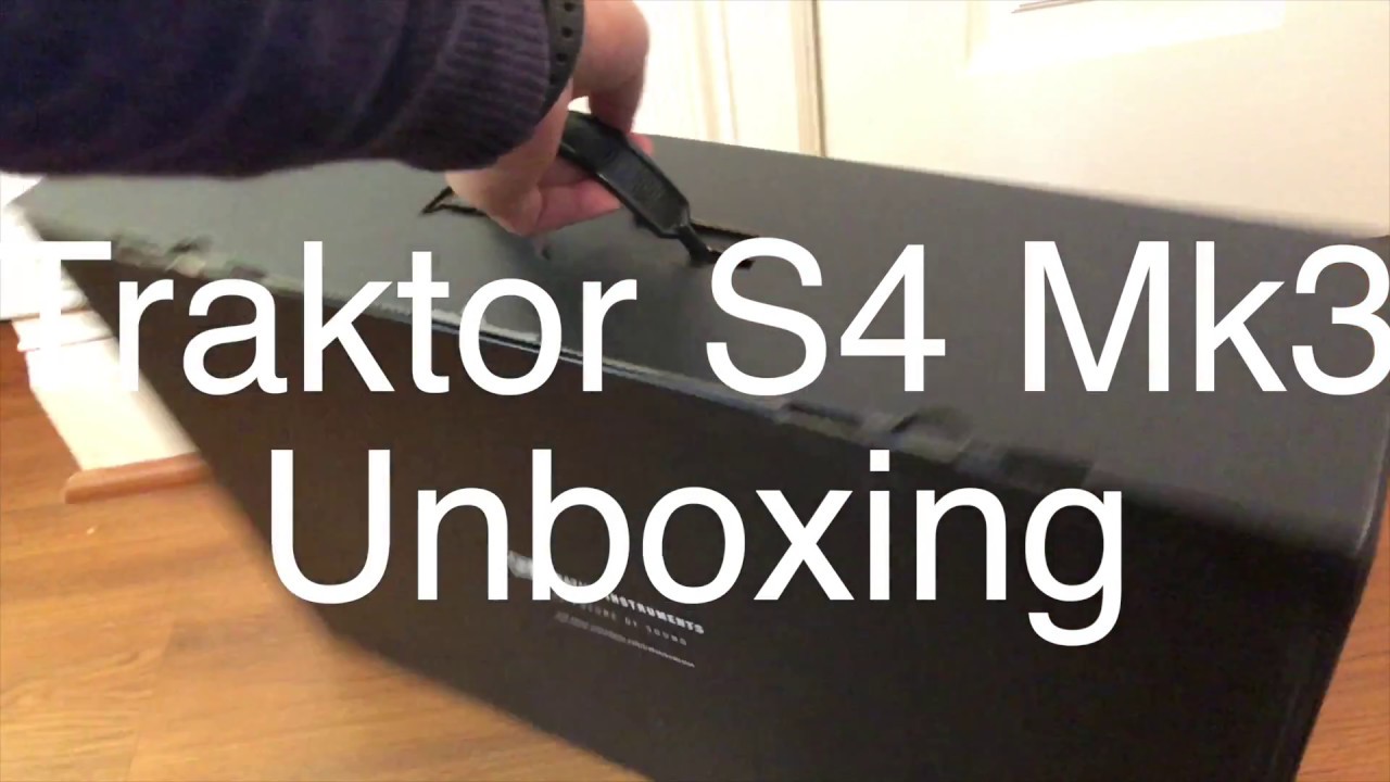 Traktor S4 Mk3 Unboxing
