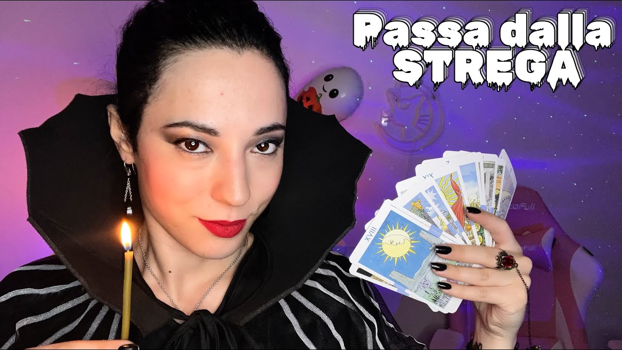 STREGA INUSUALE TI LEGGE I TAROCCHI 🧙‍♀️🔮 ASMR