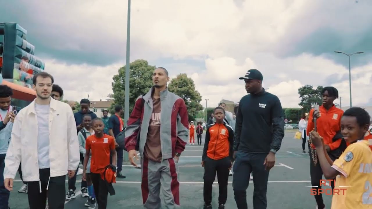 La ville de Vigneux-sur-Seine c&eacute;l&egrave;bre le retour son champion d'Afrique, S&eacute;bastien Haller.