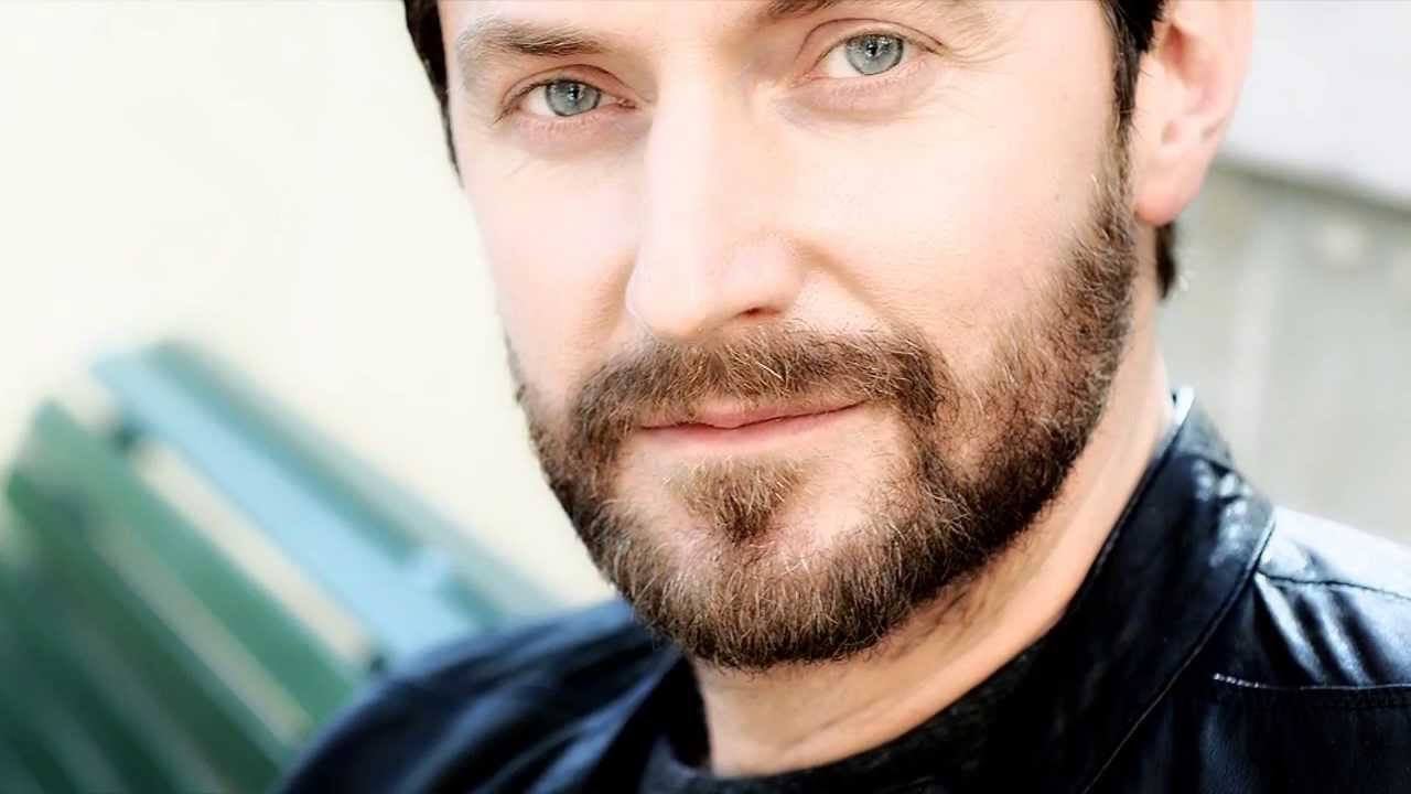 richard armitage || to shine a light on your life