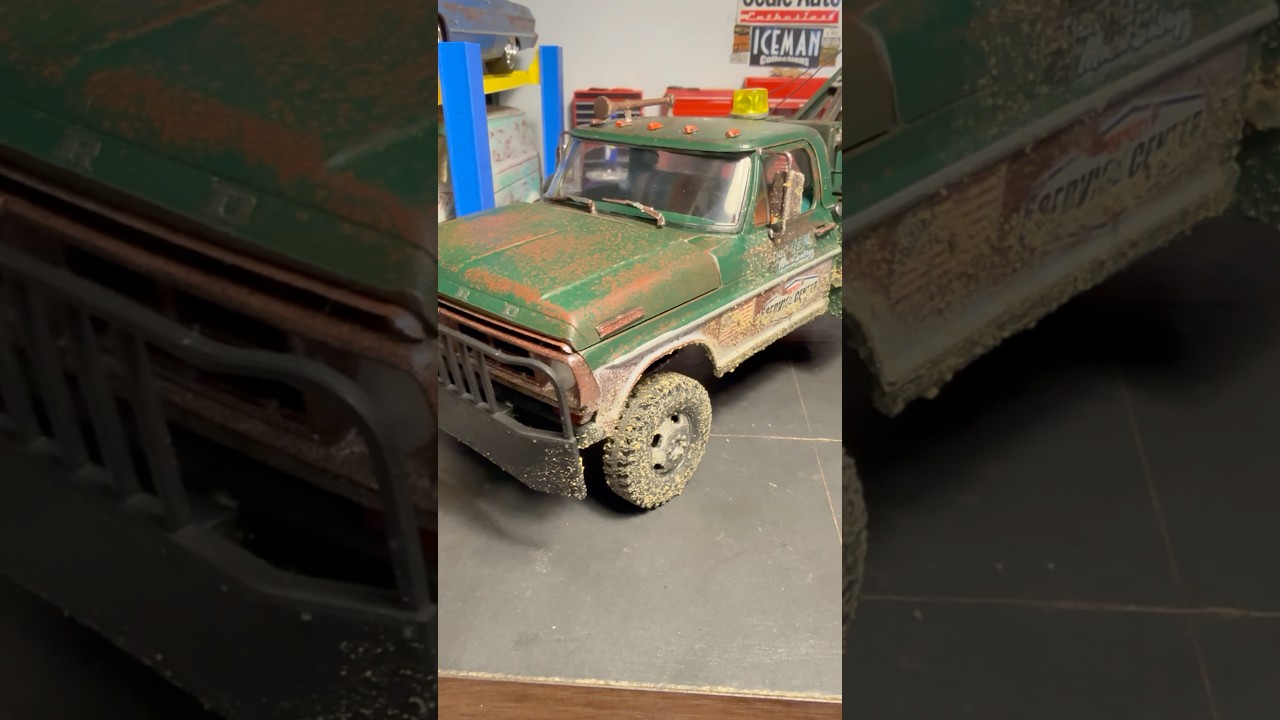 1972 Ford F-350 4x4 tow truck 121) Moebius weathered model kit