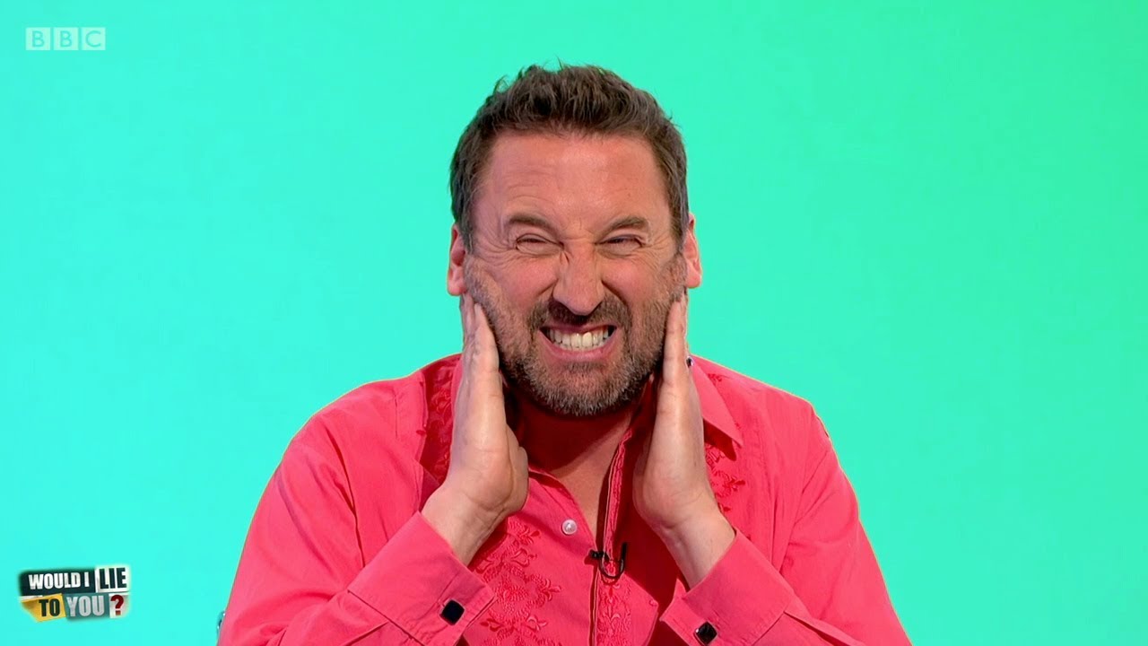 Did BAFTA winner Lee Mack get his head stuck in a set of railings? - Would I Lie to You?