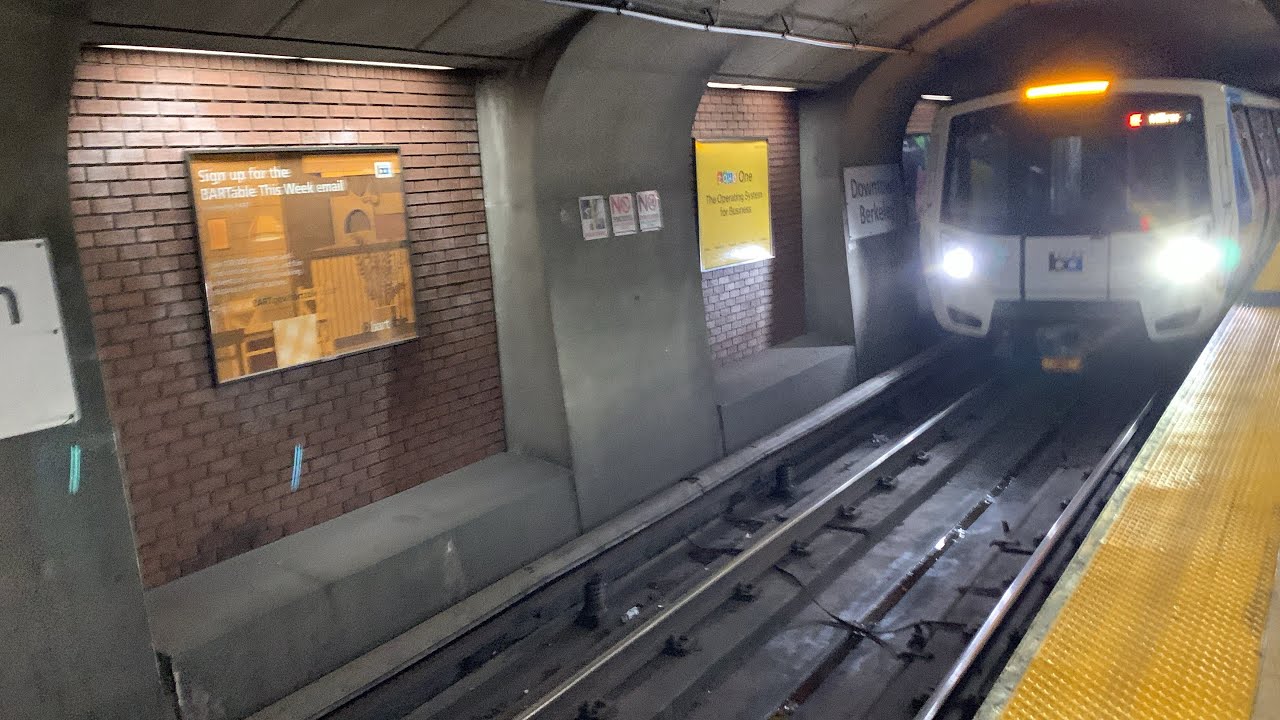 Bay Area rapid transit: 2018-23 Alstom Fleet of the Future on the Red Line￼