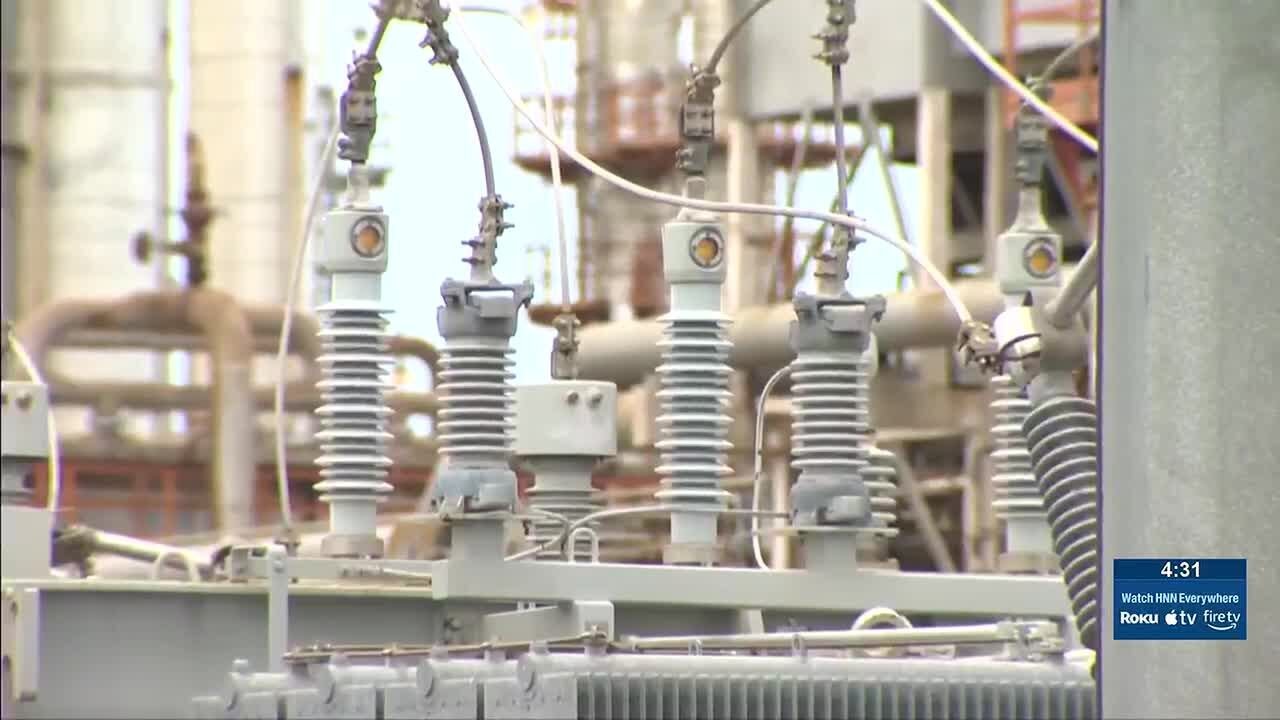 Measure aims to restructure HECO in effort to lower energy bills