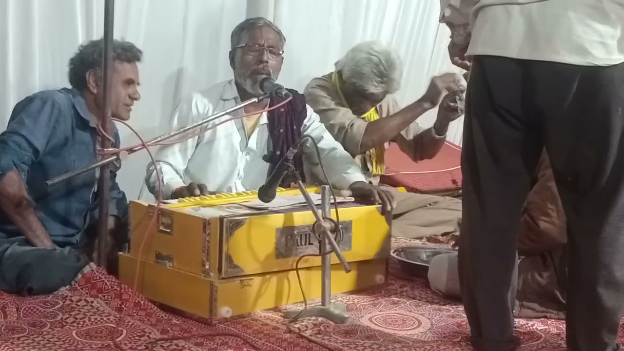 ગાયક લાલજીભાઈના કંઠે સુમઘુર સંતવાણી 