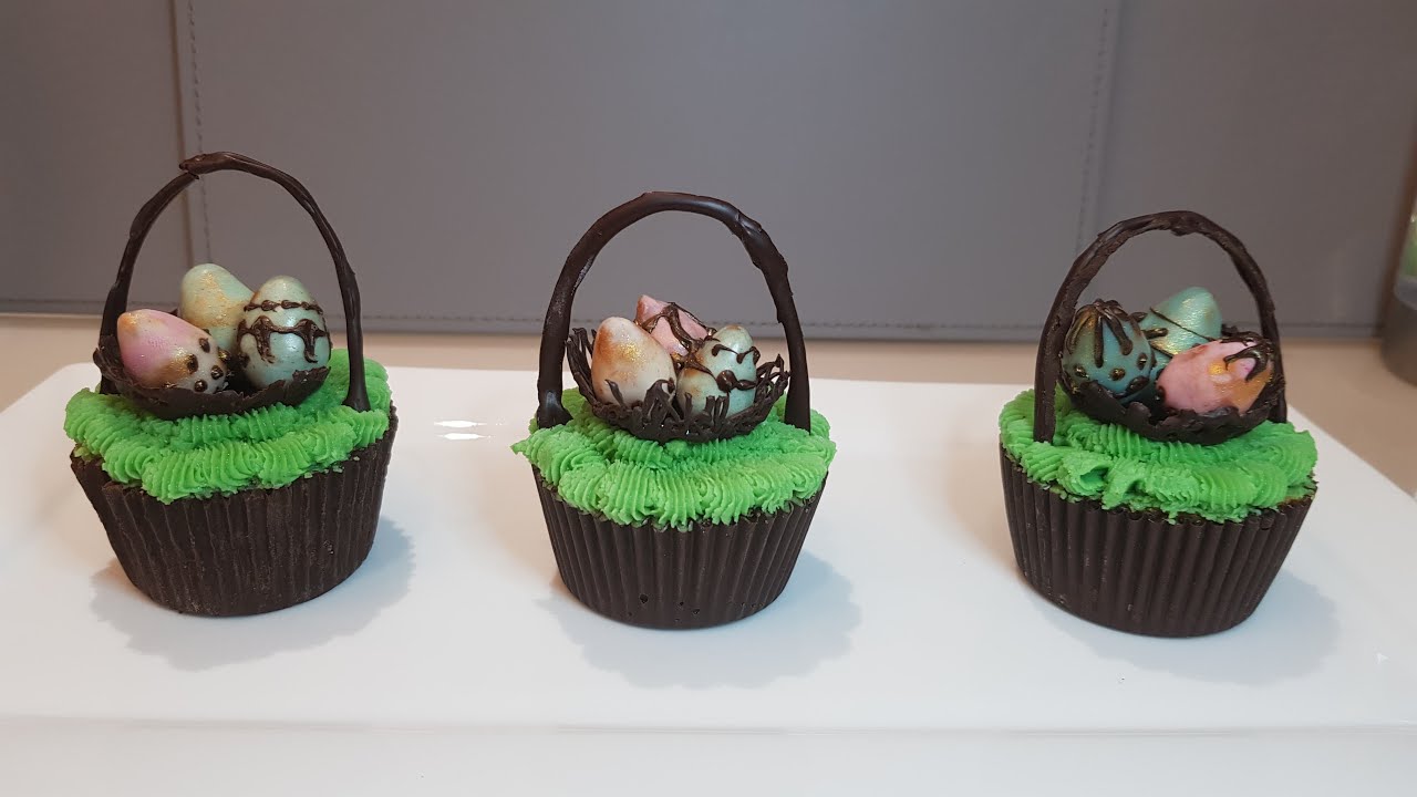 Handmade Easter Basket Cupcakes